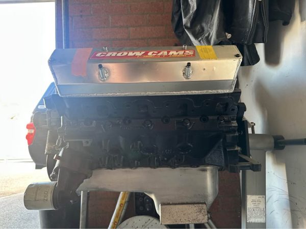 VN 5.0 304 V8 engine reconditioned